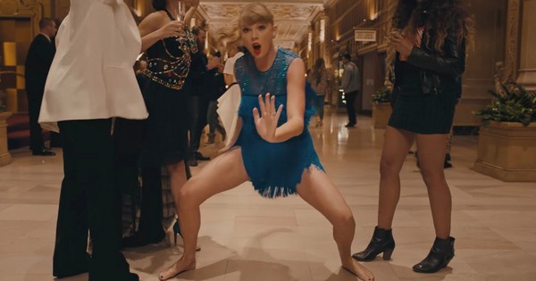 Taylor Swift tung MV mới: Hóa ra nếu có phép tàng hình, chị Rắn sẽ nhảy múa và "điên" hết cỡ thế này!