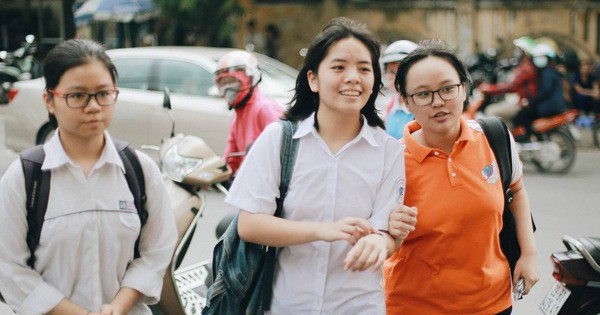 Điểm chuẩn vào lớp 10 chuyên tại Hà Nội năm 2019: Trường Amsterdam có điểm chuẩn cao nhất là 42,05