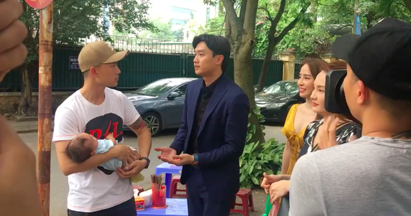Tưởng Vũ (Về Nhà Đi Con) ghen ghê gớm thế nào hóa ra xài chiêu nựng con, nựng không được bèn ''lật hẹn'' bồ!
