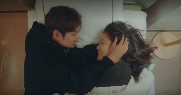 ''Thính'' xịn hơn cả hôn cổ, Lee Min Ho quấn chặt Kim Go Eun không rời ở tập 15 Quân Vương Bất Diệt