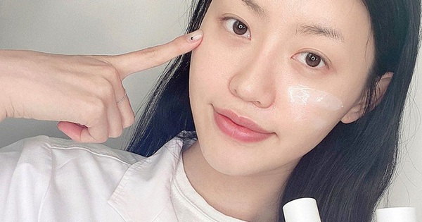Trong suốt sự nghiệp khám da cho các chị em, bác sĩ thấy đây là 5 lỗi skincare nghiêm trọng mà nhiều người mắc nhất