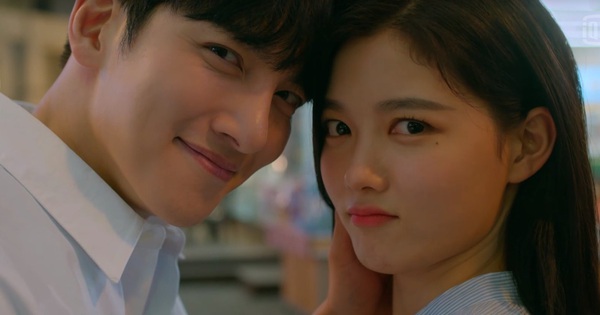 Mang tiếng ''phim 18+'', Ji Chang Wook - Kim Yoo Jung chỉ hôn đúng 2 lần trong suốt 16 tập Backstreet Rookie