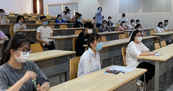 Điểm thi đánh giá năng lực 2021: Hơn 1.800 thí sinh đạt trên 900 điểm