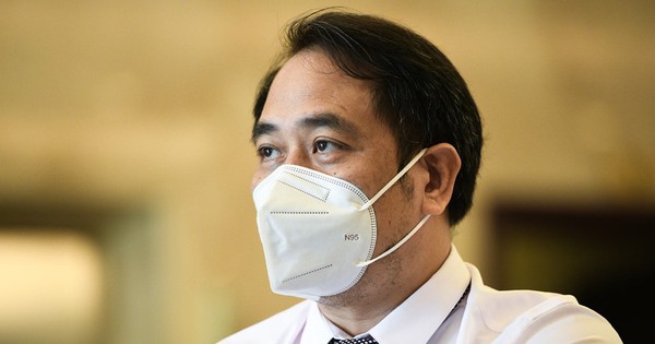 BS Nguyễn Trung Cấp: Có những bệnh nhân Covid-19 nặng rơi vào trạng thái "thiếu oxy yên lặng" - Vimarsana News