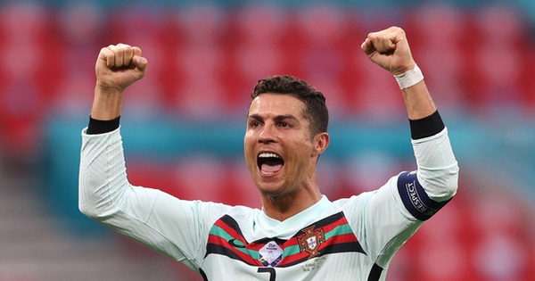 Ronaldo giành giải Vua phá lưới Euro 2020 dù bị loại ngay từ vòng 1/8, thủ môn tuyển Ý xuất sắc nhất Euro - Vimarsana News