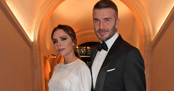1 năm sau nghi vấn ngoại tình khiến Victoria ghen lồng lộn, David Beckham mới chịu "chia tay" nữ nhân viên kém 14 tuổi - Vimarsana News