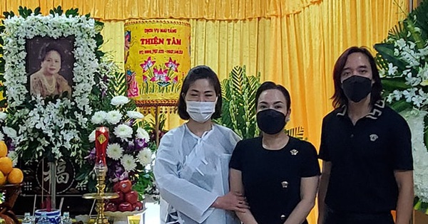 Le Thu’s mother died suddenly, Viet Huong and her husband scored points by helping his teammates
