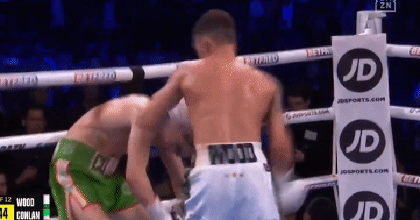 The boxer fell from the ring and was immediately hospitalized after a brutal KO, his opponent was afraid to celebrate