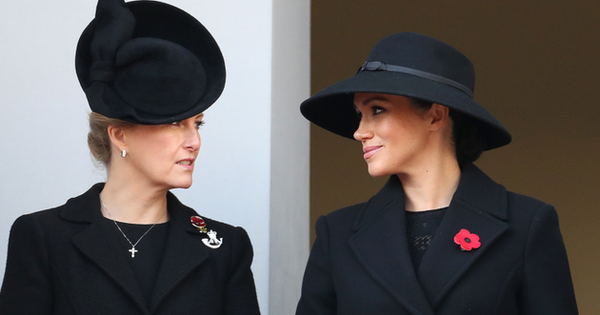 The Queen’s daughter-in-law once ignored Meghan during a surprise visit to the US, making a move that made the Sussex family “salty”