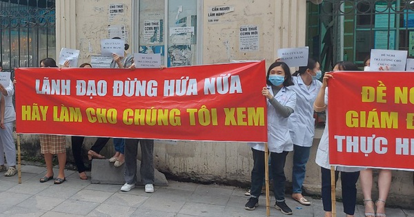 Tue Tinh Hospital constantly owes salary