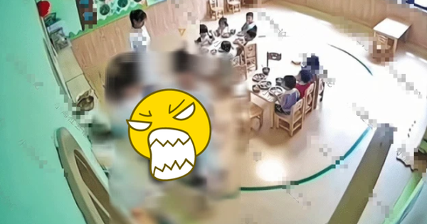 Kindergarten students who were eating suddenly burst into tears, the teacher had a way to make everyone “hot” and immediately asked the police to step in.