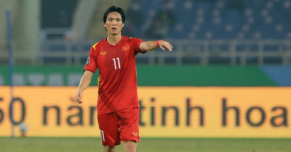 Tuan Anh is the main kick, the starting line-up of the Vietnam team vs Oman