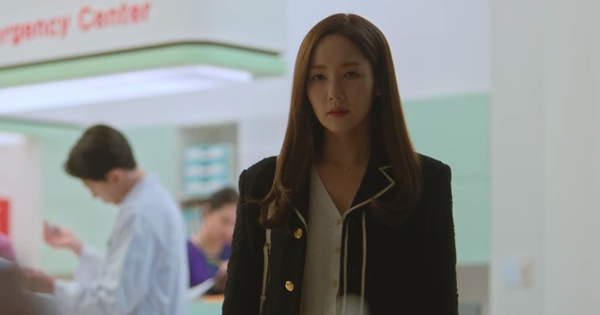 Blood boils when seeing Park Min Young being mocked for having a boyfriend, the whole company gossips about Love and Weather Forecast