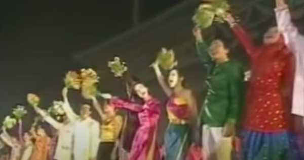 Audience flooded with SEA Games theme song 20 years ago