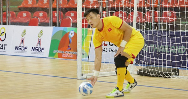 Goalkeeper Van Y played brilliantly, Vietnam team won a valuable ticket to the continental tournament