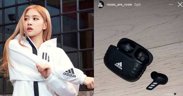 Check out Rosé’s new headphones (BLACKPINK), which is surprisingly a product of a fashion brand and the price is also quite “expensive”.