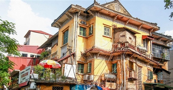 Hanoi forbids arbitrarily demolishing villas built before 1954