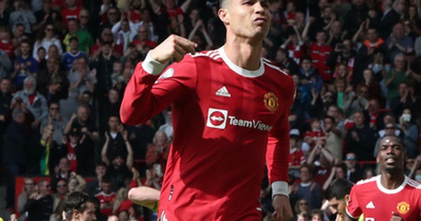 Ronaldo scored an unbelievable hat-trick at the age of 37 to help MU revive the hope of participating in the Champions League