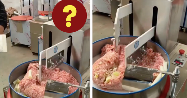 The homemade meat mincer has the scariest interface on earth, fainting at night