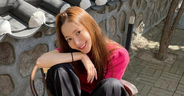 Park Min Young revealed her bare face at the age of U40, how is her beauty to receive hundreds of thousands of hearts?