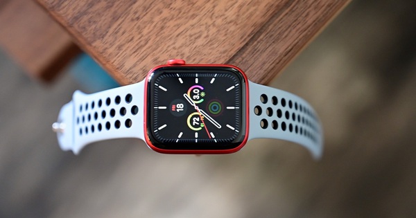 Apple Is Repairing Apple Watch For Free, Check Now Are You Eligible?