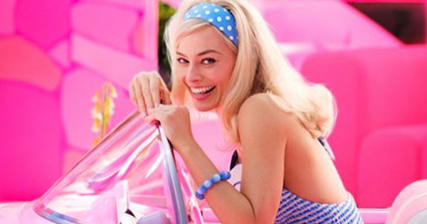 Revealing the first image of “Barbie doll” Margot Robbie