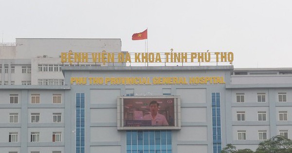 A medical officer in Phu Tho received more than 2 billion VND from Viet A Company
