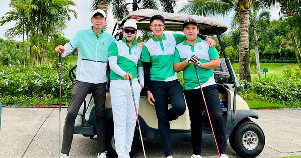 Huong Giang’s boyfriend reunited with the young master’s brothers Phan Thanh on the golf course