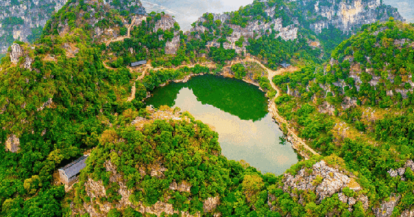 The unique “heavenly lake” is embraced by “8 fairies”, the fish in the lake have never fished like a hunch