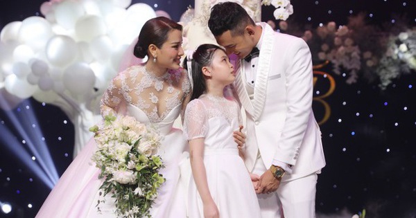 Vietnamese stars hid their children for 9 years before making them public, acquaintances only commented on a single sentence that “LOVE” always an admirable way to raise children.