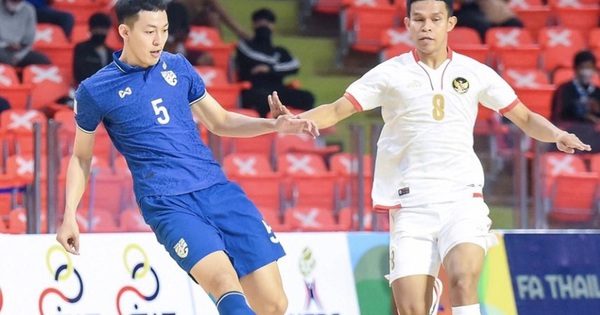 Almost got another shocking surprise, Thailand had to face Vietnam in the semi-finals