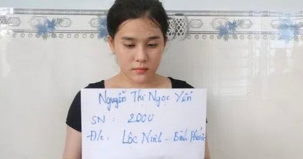 “Flying” with friends, hotgirl in Binh Duong was caught by the police