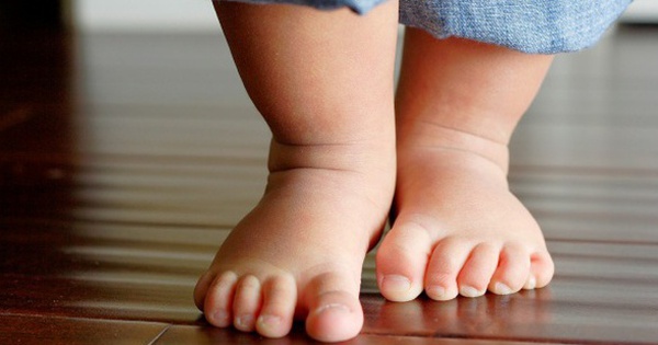 Children “knowing to crawl before walking” and “knowing to walk before they can crawl” when they grow up will have clear differences in IQ and these factors, parents need to pay attention to