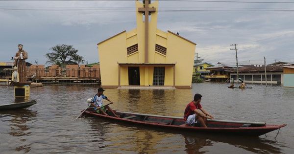 Nearly 300,000 Brazilians lost their livelihoods due to floods