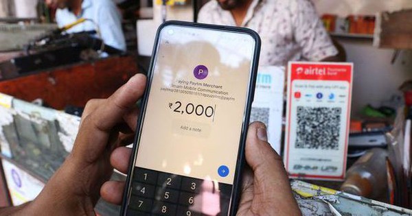 Digital payments boom, beggars get twice as much money using QR codes