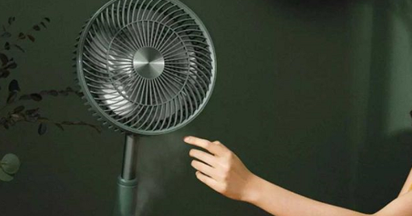 Device that turns a regular fan into a remote control smart fan, priced at less than 100K
