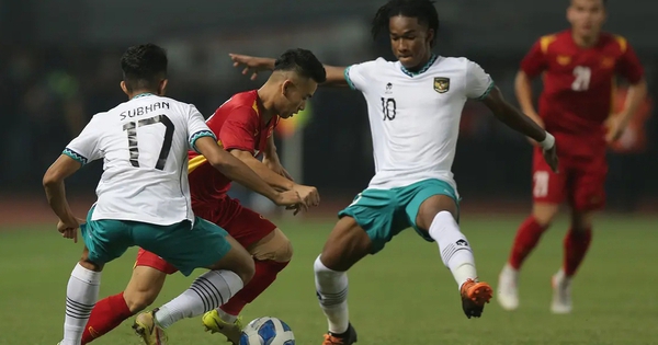 Đá tệ hại trước U19 Việt Nam, Ronaldo và nhiều cầu thủ Indo hứng chịu sự chỉ trích từ CĐV