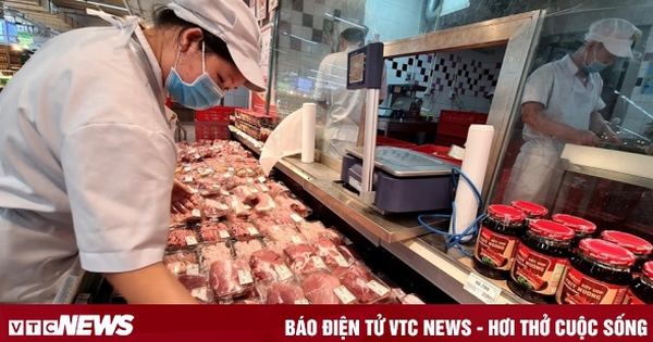 Giá heo hôm nay 31/8: Đi ngang, nơi cao nhất đạt 70.000 đồng/kg