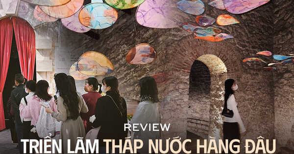 Review trải nghiệm tham quan triển lãm tại tháp nước Hàng Đậu: Bên trong thật sự có gì mà hàng dài người xếp hàng?