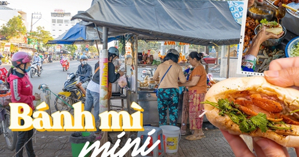 Xe bánh mì của 6 anh chị em nổi tiếng khắp Cần Thơ nhờ sáng tạo ra ổ bánh đặc biệt siêu mini và có sữa đặc