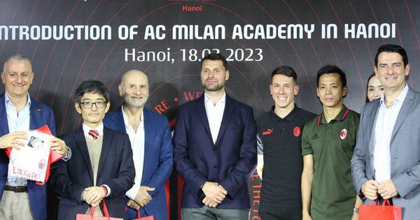 Văn Quyết tiết lộ lý do cho con trai tập luyện tại Học viện bóng đá AC Milan