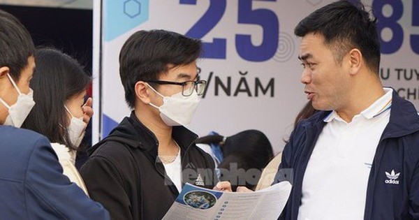 Bắt đầu đăng ký nguyện vọng xét tuyển trước khi có điểm thi tốt nghiệp THPT