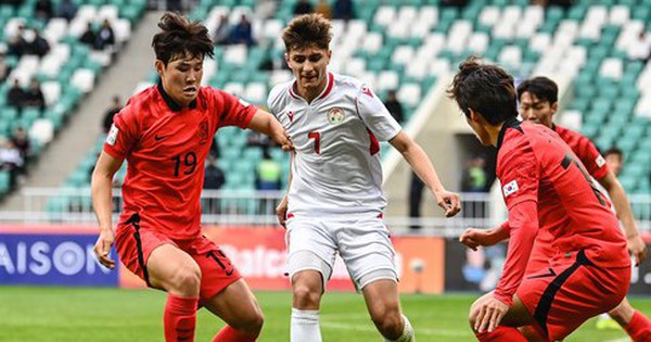 Thoát thua Tajikistan, U20 Hàn Quốc 
