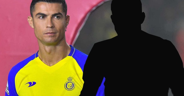 Sao trẻ MU từng thẳng thừng chê Ronaldo hết thời, sự nghiệp lúc này đã đóng băng sau scandal