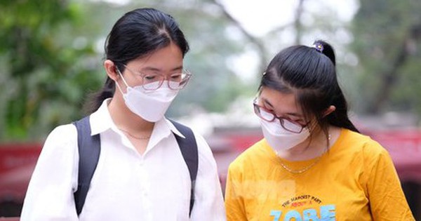 Năm sau nếu không đỗ đại học, thí sinh sẽ phải học lại cấp 3?