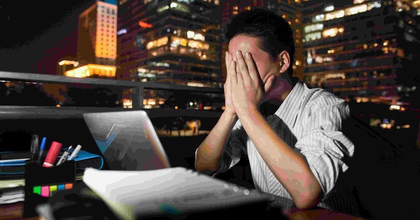 
                                    'Không đăng bài khen ngợi công ty lên MXH, nhân viên bị phạt tiền và đuổi việc' - văn hóa công sở chèn ép khiến giới trẻ Trung Quốc ám ảnh