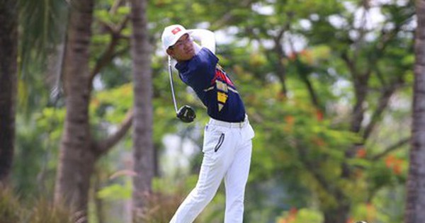 
                                    Golfer tuổi 15 và tấm HCV lịch sử cho golf Việt Nam