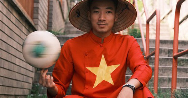 Nam Freestyle mặc áo dài, đội nón lá Việt Nam biểu diễn tại giải tâng bóng nghệ thuật thế giới