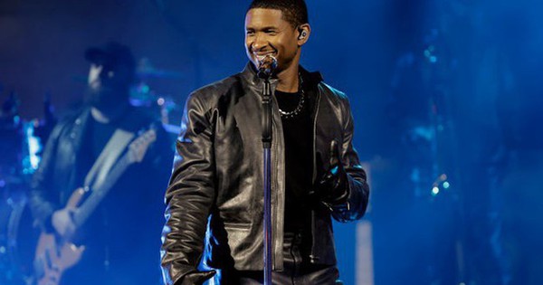 Usher là nghệ sĩ biểu diễn tại Super Bowl Halftime Show 2024