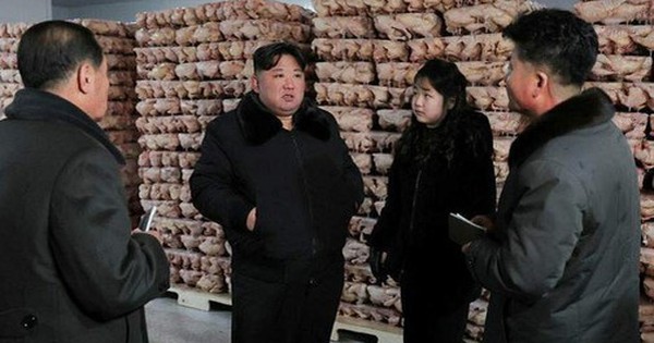 Vẻ ngoài của con gái ông Kim Jong-un gây chú ý - Ảnh 1.